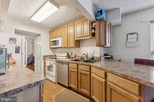 7724 Hanover Pkwy, Greenbelt, MD 20770 - Photo 8