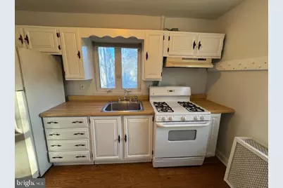 4835 Indian Lane #202, College Park, MD 20740 - Photo 8