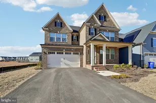 6547 Clubhouse Dr, Laurel, MD 20708 - Photo 2