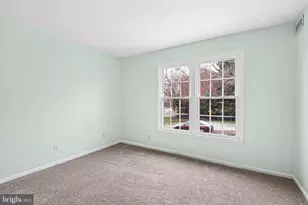 6024 Westchester Park Dr, College Park, MD 20740 - Photo 16