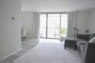 3303 Huntley Sq Dr, Temple Hills, MD 20748 - Photo 2