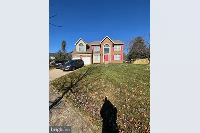 16104 Allenglen Court, Bowie, MD 20716 - Photo 2