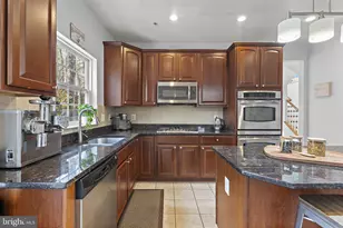 11604 Bronco Ct, Upper Marlboro, MD 20772 - Photo 30