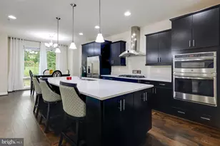 520 Harborview Dr, Oxon Hill, MD 20745 - Photo 10