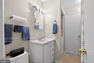 4922 Wealding Way, Oxon Hill, MD 20745 - Photo 14