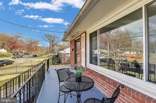 9413 Van Buren St, Lanham, MD 20706 - Photo 6