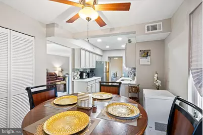 7728 Hanover Parkway #304, Greenbelt, MD 20770 - Photo 14