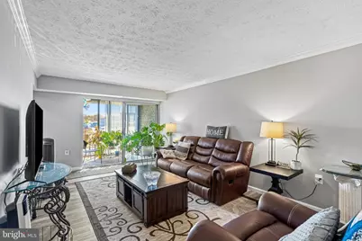 7728 Hanover Parkway #304, Greenbelt, MD 20770 - Photo 12