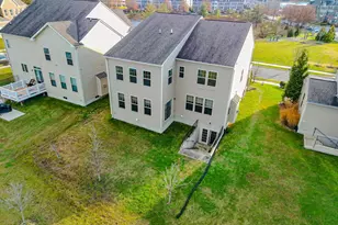 10202 Galaxy View Ln, Lanham, MD 20706 - Photo 6