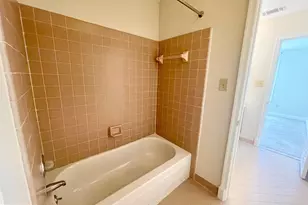 11803 Bishops Content Rd, Bowie, MD 20721 - Photo 40