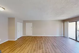 10114 Campus Way S, Upper Marlboro, MD 20774 - Photo 2