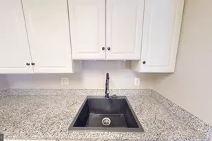 10114 Campus Way S, Upper Marlboro, MD 20774 - Photo 6