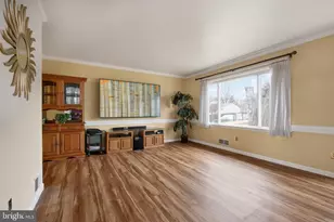 7507 Dover Ln, Lanham, MD 20706 - Photo 2