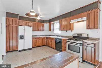 17 Thurston Drive, Upper Marlboro, MD 20774 - Photo 2