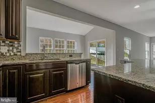 6911 Simmons Ln, Clinton, MD 20735 - Photo 8