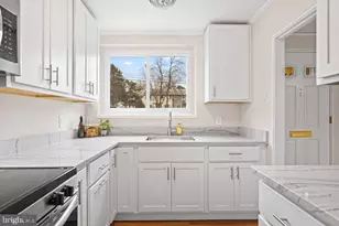 13 Ridge Rd, Greenbelt, MD 20770 - Photo 6