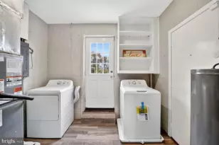 5918 Robin Ln, Suitland, MD 20746 - Photo 28