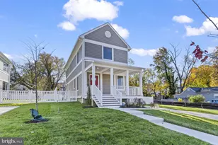 715 60th Pl, Capitol Heights, MD 20743 - Photo 2