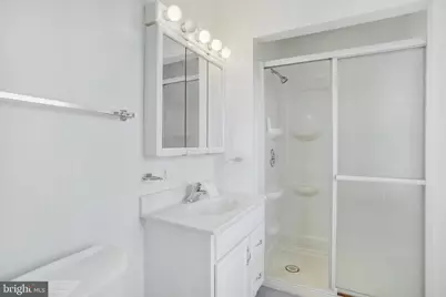 5409 Woodland Court, Oxon Hill, MD 20745 - Photo 16