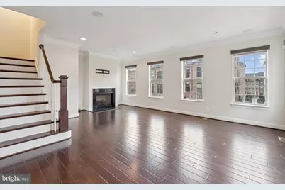 608 Fair Winds Way #262A, Oxon Hill, MD 20745 - Photo 2