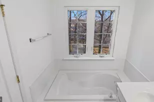 604 Tailgate, Hyattsville, MD 20785 - Photo 22