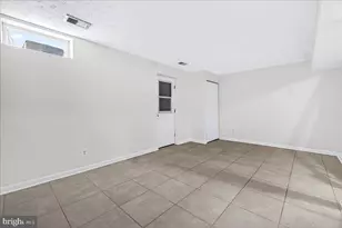 11400 Horse Soldier Pl, Beltsville, MD 20705 - Photo 28