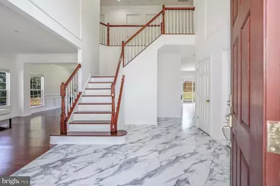 6810 Ashleys Crossing Court, Temple Hills, MD 20748 - Photo 8