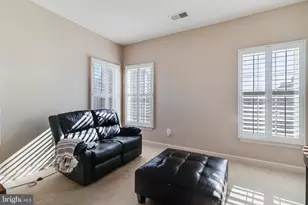 10111 Georgian Ln, Upper Marlboro, MD 20772 - Photo 32