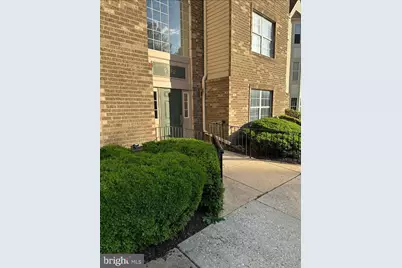 9812 Lake Pointe Court #301, Upper Marlboro, MD 20774 - Photo 2