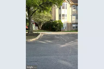 9812 Lake Pointe Court #301, Upper Marlboro, MD 20774 - Photo 4