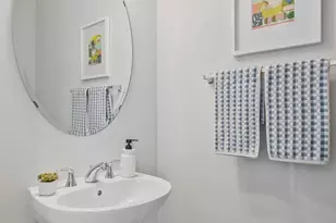 2510 Emerald Branch Dr, Hyattsville, MD 20782 - Photo 12