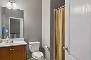 4803 Six Forks Dr, Upper Marlboro, MD 20772 - Photo 16