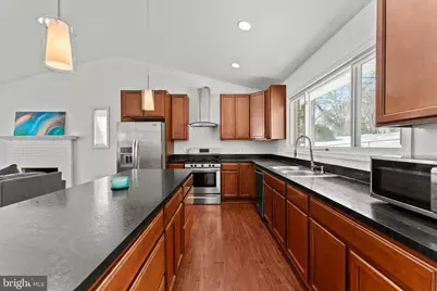 7302 Baylor Avenue, College Park, MD 20740 - Photo 22