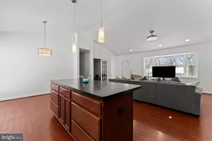 7302 Baylor Ave, College Park, MD 20740 - Photo 26