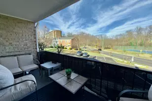 8012 Lakecrest Dr, Greenbelt, MD 20770 - Photo 16