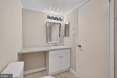 9200 Edwards Way #811, Hyattsville, MD 20783 - Photo 14