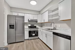 9200 Edwards Way, Hyattsville, MD 20783 - Photo 6