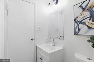 404 Shady Glen Dr, Capitol Heights, MD 20743 - Photo 8