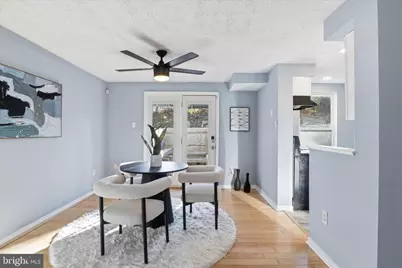 404 Shady Glen Drive, Capitol Heights, MD 20743 - Photo 10