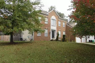 8708 Dorian Ln, Clinton, MD 20735 - Photo 2