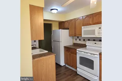 4126 Hanson Oaks Drive, Hyattsville, MD 20784 - Photo 6