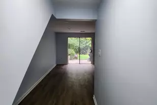 4126 Hanson Oaks Dr, Hyattsville, MD 20784 - Photo 22