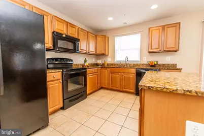13400 Oaklands Manor Drive, Laurel, MD 20708 - Photo 12