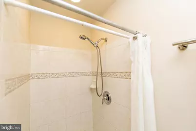 13400 Oaklands Manor Drive, Laurel, MD 20708 - Photo 28