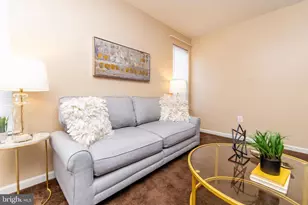 13400 Oaklands Manor Dr, Laurel, MD 20708 - Photo 6