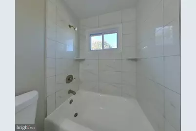 6022 Lucente Avenue, Suitland, MD 20746 - Photo 10