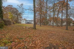 9217 Fowler Ln, Lanham, MD 20706 - Photo 76