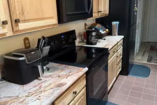 9709 Lake Pointe Ct, Upper Marlboro, MD 20774 - Photo 6