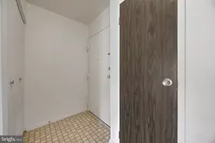 6952 Hanover Pkwy, Greenbelt, MD 20770 - Photo 28