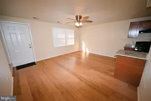 1825 Village Green Dr, Hyattsville, MD 20785 - Photo 4